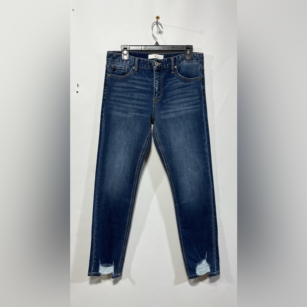 KanCan Women's Mid-Rise‎ Blue Skinny Jeans Size 9/28 Inseam 30”